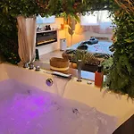 Daire Romance&tentation-balneo 2 Places