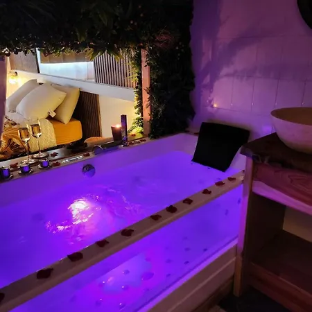 Loveroom African Vibe Apartment