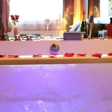 Apartamento Romance&tentation-balnéo 2 Places Carquefou