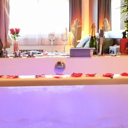 Romance&tentation-balneo 2 Places Apartment