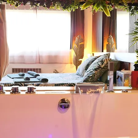 Romance&tentation-balneo 2 Places 公寓 卡尔克富