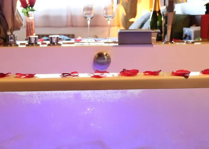 Appartement Romance&tentation-balnéo 2 Places Carquefou